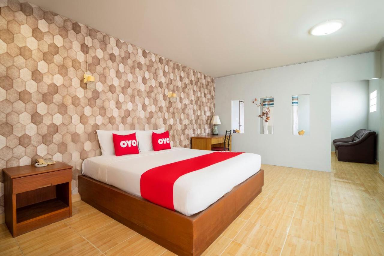Oyo 663 Green Beach Room Pattaya Exterior foto
